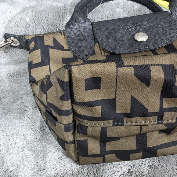 LONGCHAMP Logo Top Handle Crossbody Bag - Picture 12 of 16